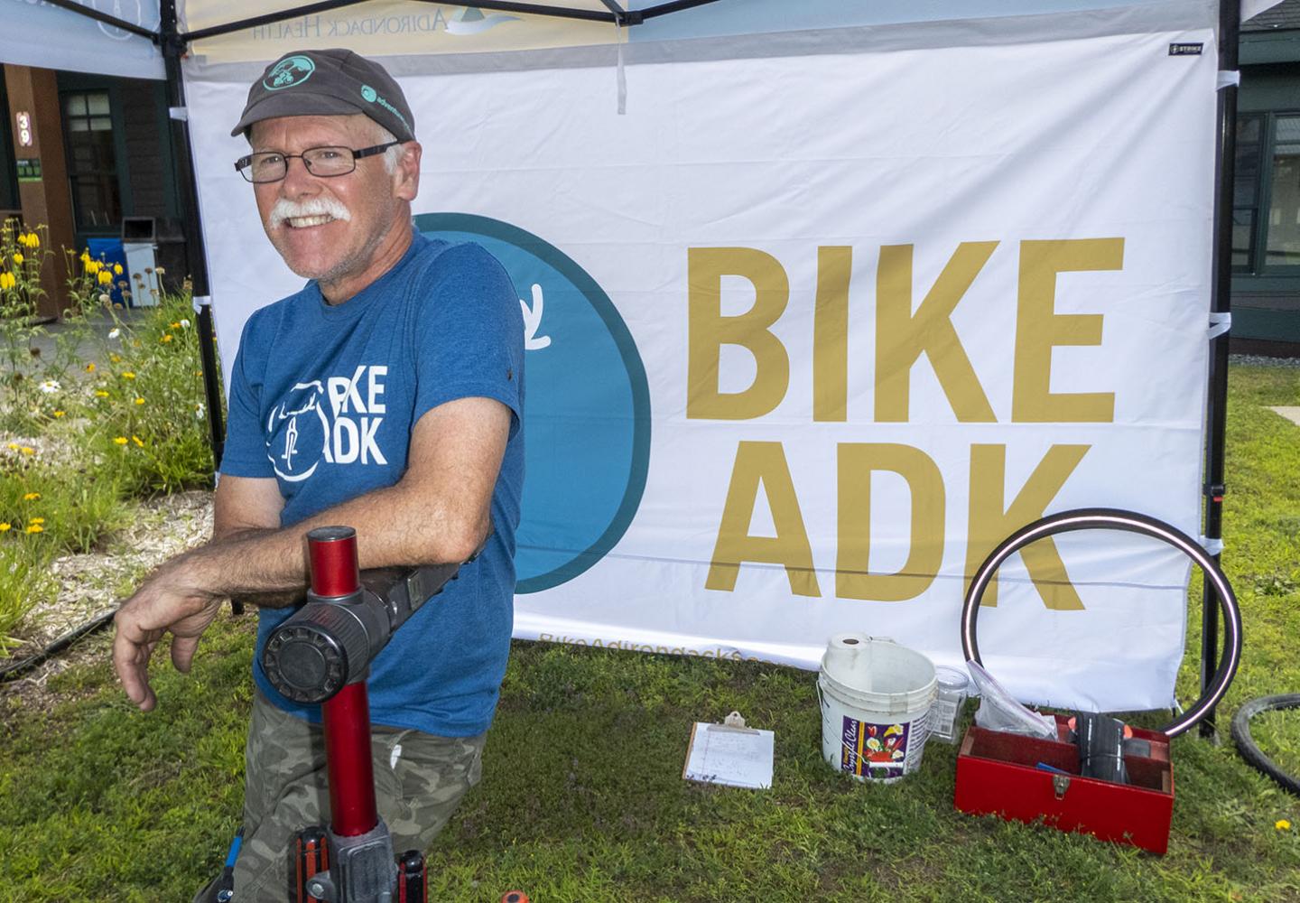 BikeADK pro mechanic Michael Battisti at your service. 