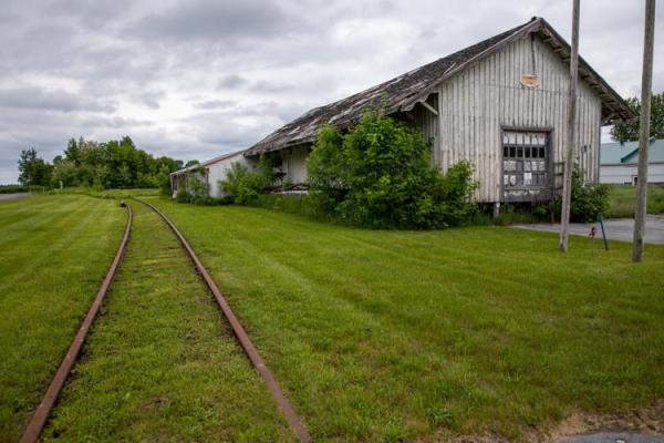 Adirondack Rail Trail provides opportunities to park and ride