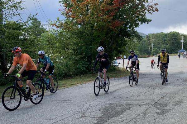Riders head out on the 2022 Pat Stratton Ride.