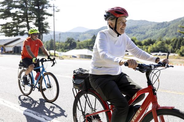 E-bikes are a great transportation option for those looking to replace their car for short trips, help make commuters’ trips more manageable, for seniors looking for a way to continue to exercise outdoors safely, and to mitigate carbon emissions. 